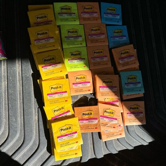 Post Its - Picture 3 of 5